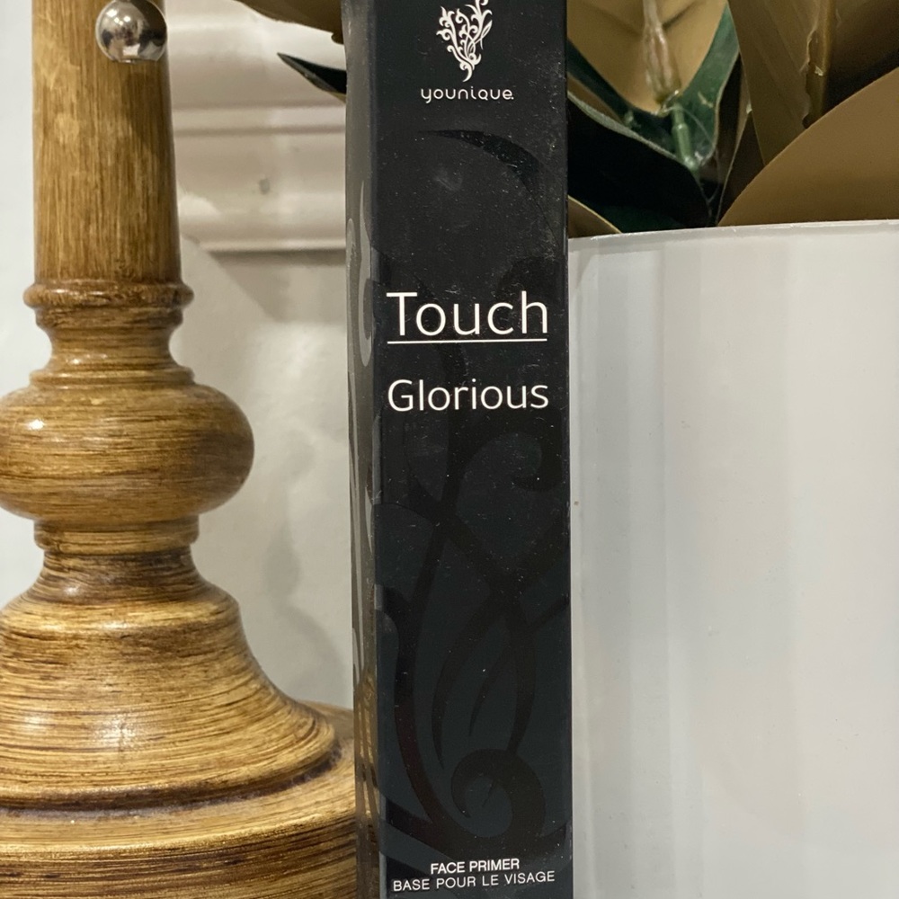 NEW Younique Face Primer